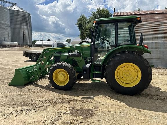 Image of John Deere 5100E equipment image 1