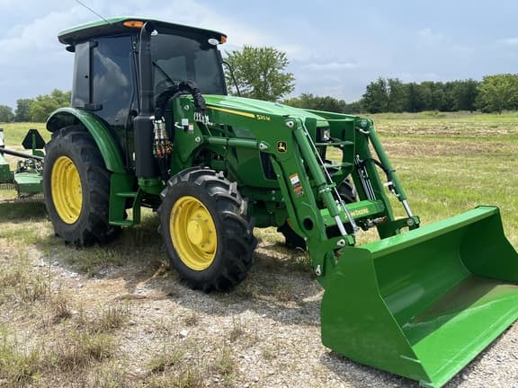 Image of John Deere 5100E equipment image 3