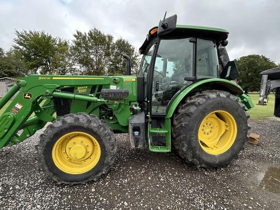 Image of John Deere 5100E equipment image 4