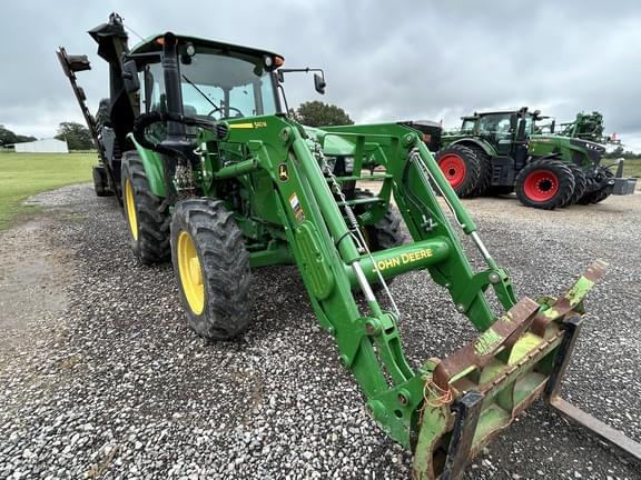 Image of John Deere 5100E equipment image 3