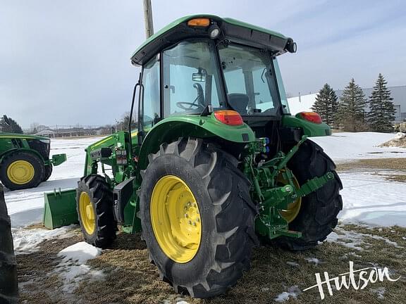 Image of John Deere 5100E equipment image 3