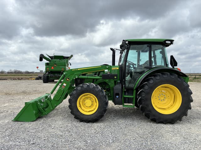 Image of John Deere 5105M equipment image 1