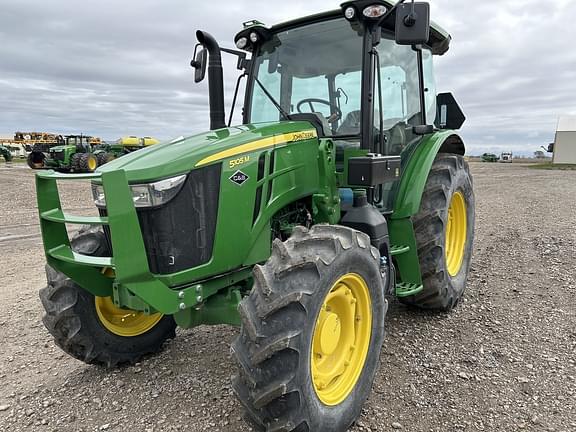 Image of John Deere 5105M equipment image 1