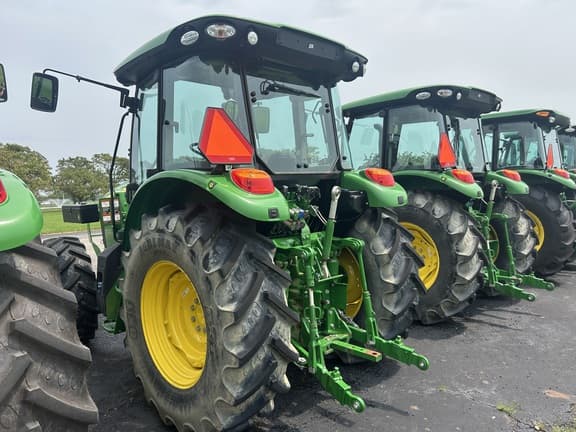Image of John Deere 5105M equipment image 4