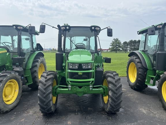 Image of John Deere 5105M equipment image 2