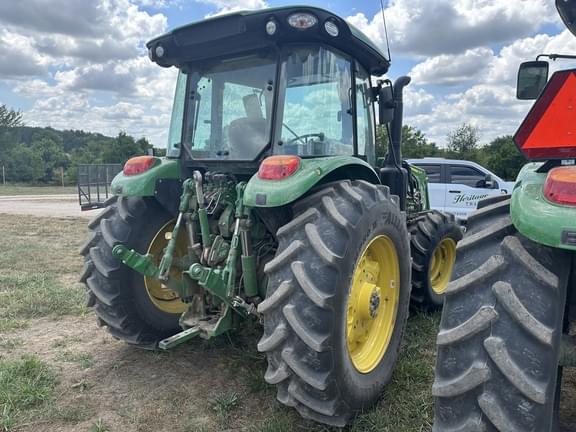 Image of John Deere 5105M equipment image 4