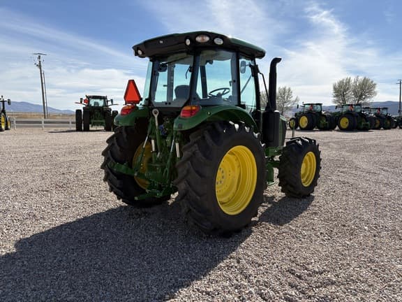 Image of John Deere 5105M equipment image 4