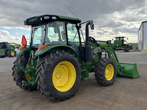 Image of John Deere 5105M equipment image 4