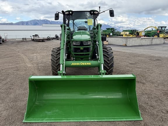 Image of John Deere 5105M equipment image 1