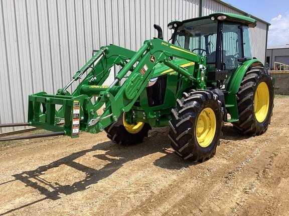 Image of John Deere 5105M equipment image 1