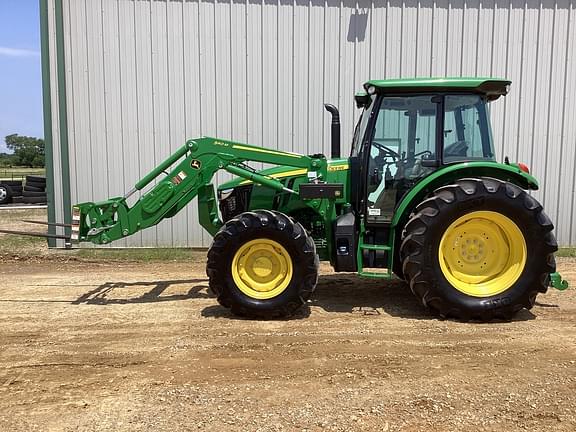 Image of John Deere 5105M Primary image