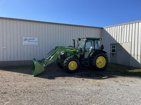 Image of John Deere 5105M equipment image 2