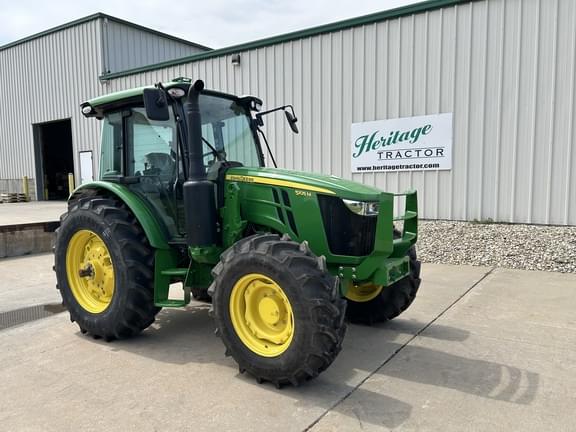 Image of John Deere 5105M equipment image 1
