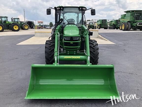 Image of John Deere 5105M equipment image 2