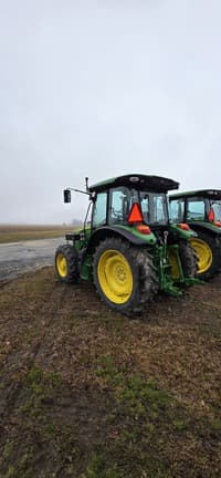 Image of John Deere 5105M equipment image 3