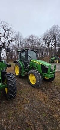 2024 John Deere 5105M Equipment Image0
