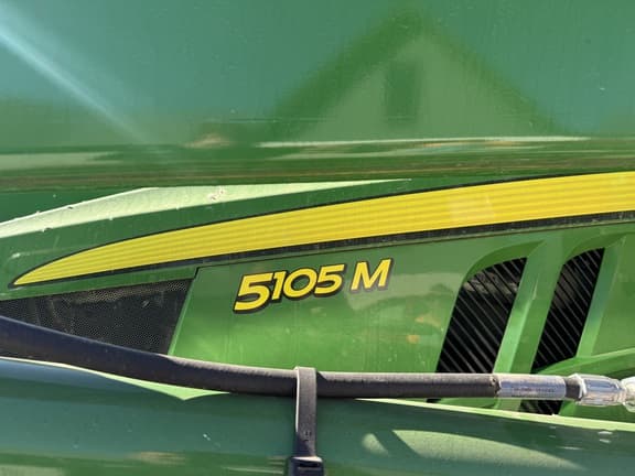 Image of John Deere 5105M equipment image 4