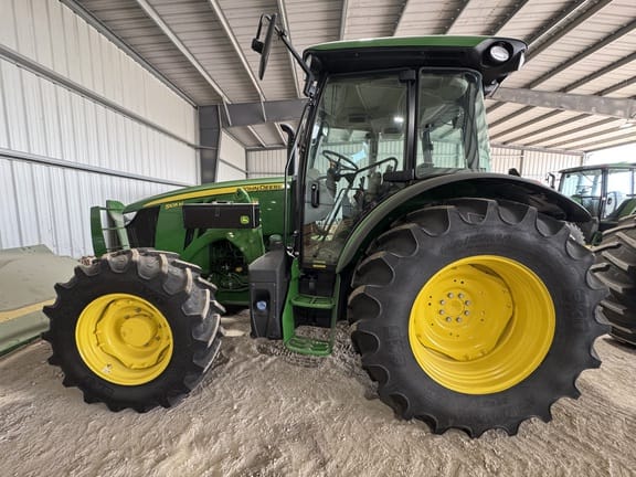2024 John Deere 5105M Equipment Image0