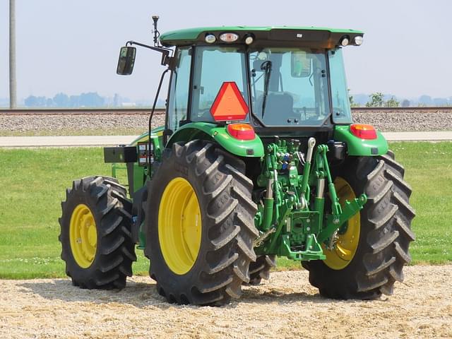 Image of John Deere 5105M equipment image 2
