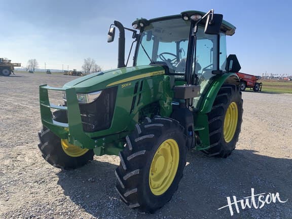 Image of John Deere 5105M equipment image 1