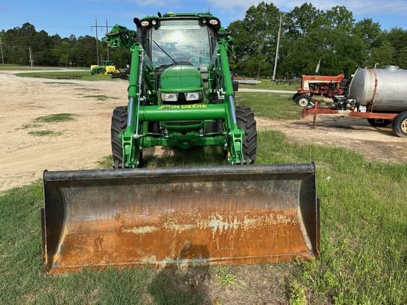 Image of John Deere 5105M equipment image 4