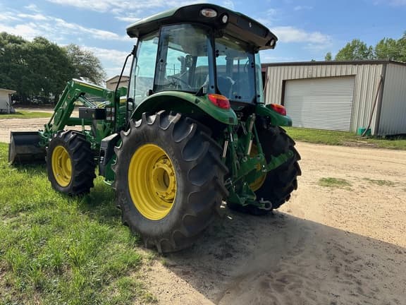 Image of John Deere 5105M equipment image 2