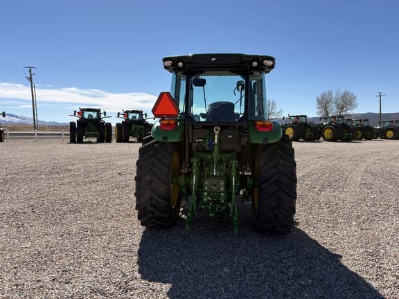 Image of John Deere 5105M equipment image 4