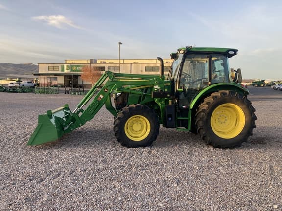 Image of John Deere 5105M equipment image 1