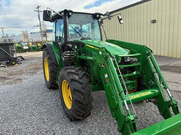 Image of John Deere 5120M equipment image 4