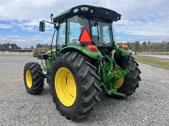 Image of John Deere 5120M equipment image 4