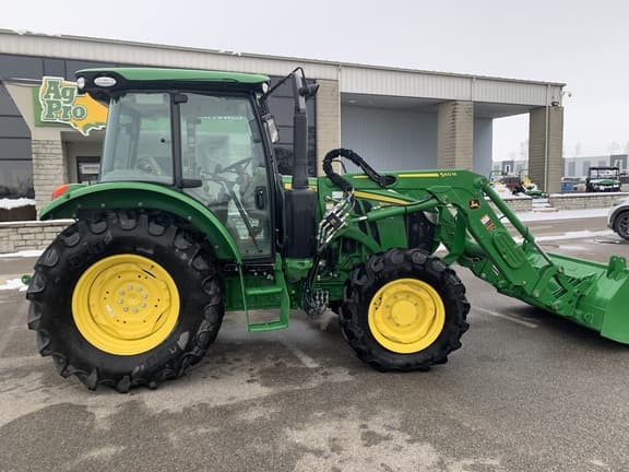 Image of John Deere 5120M equipment image 4