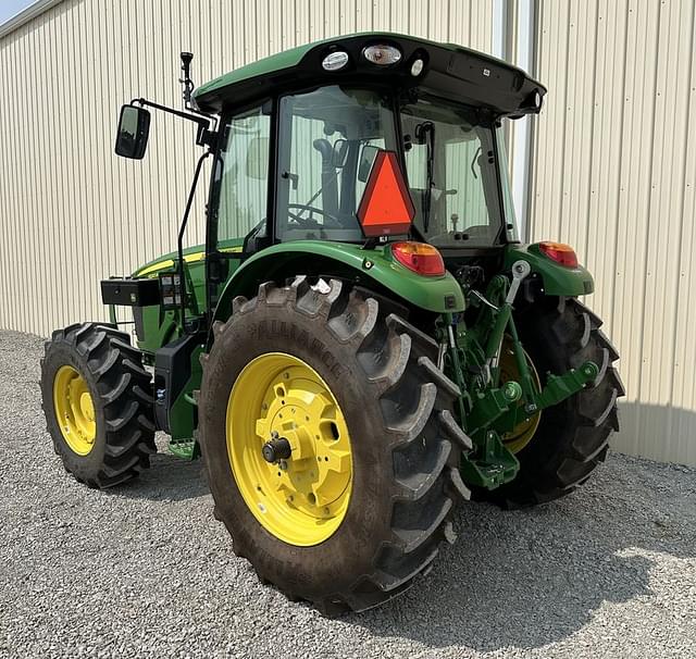 Image of John Deere 5120M equipment image 1