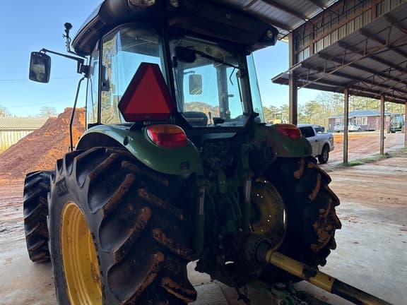 Image of John Deere 5120M equipment image 2