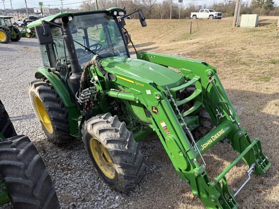 Image of John Deere 5120M equipment image 2