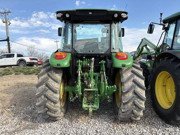 Image of John Deere 5120M equipment image 4
