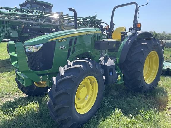 Image of John Deere 5120M equipment image 2