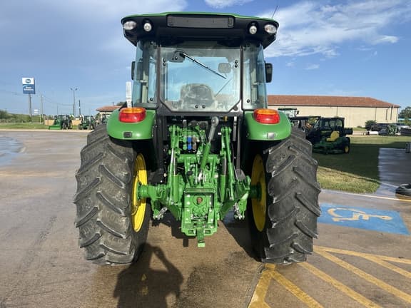 Image of John Deere 5120M equipment image 4