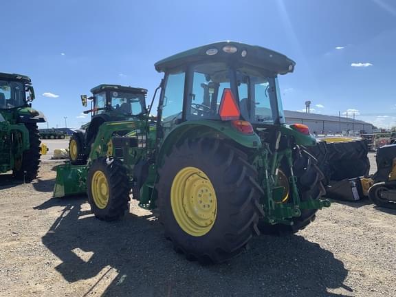 Image of John Deere 5120M equipment image 3