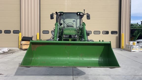 Image of John Deere 5120M equipment image 1