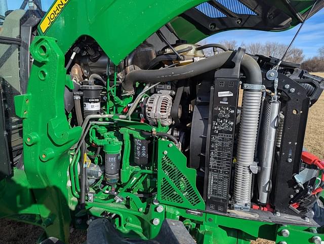 Image of John Deere 5120M equipment image 4