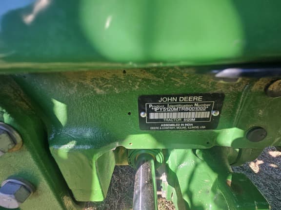 Image of John Deere 5120M equipment image 3