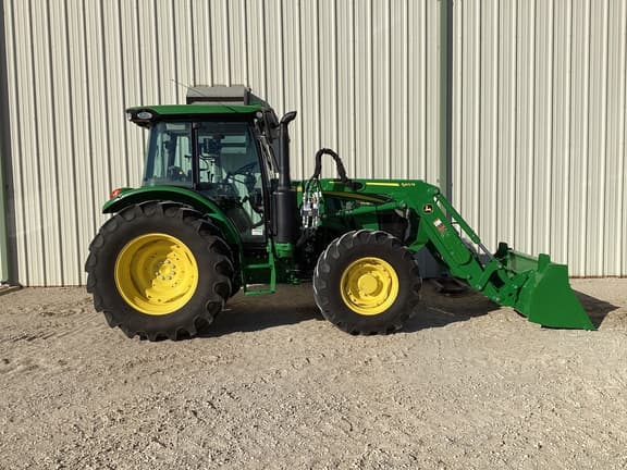 Image of John Deere 5120M equipment image 3