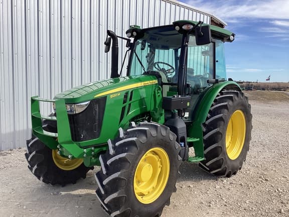 Image of John Deere 5120M equipment image 1
