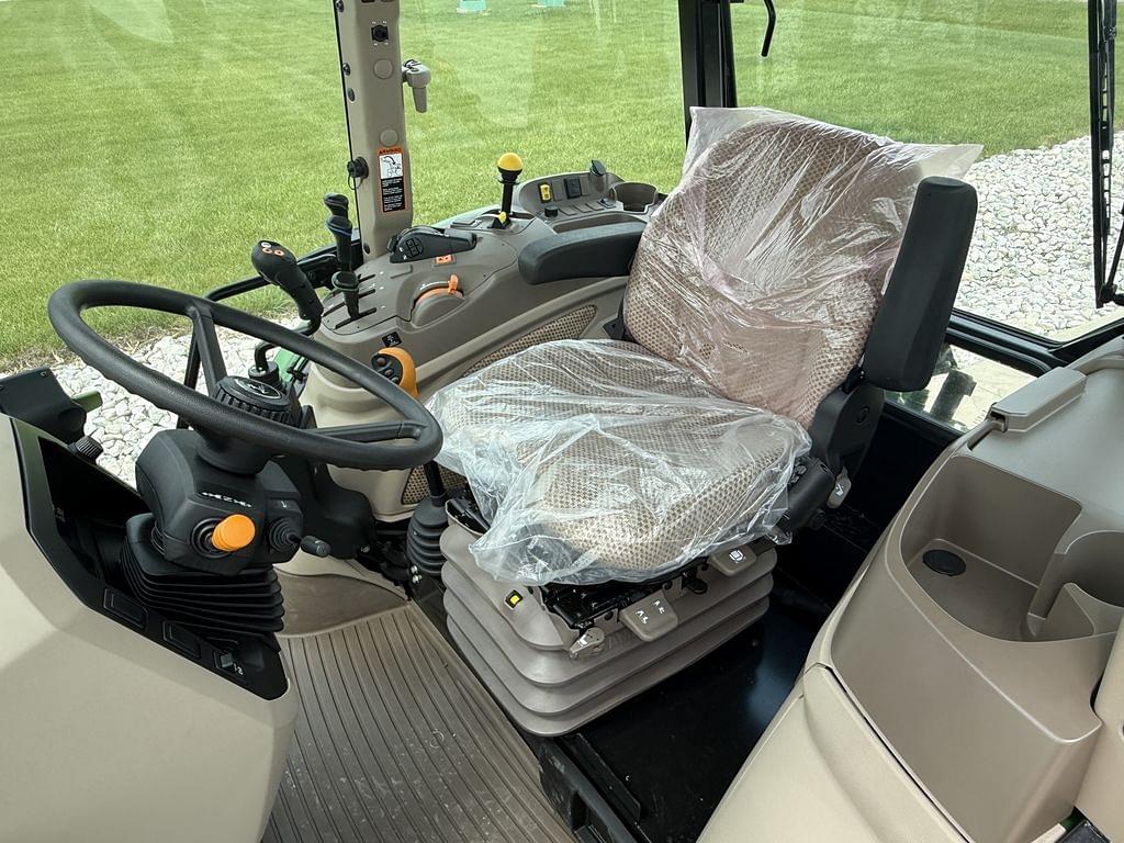 Image of John Deere 5120M Image 1