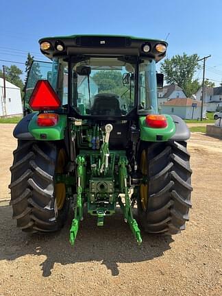 Image of John Deere 5120M equipment image 4