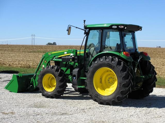 Image of John Deere 5120M equipment image 3