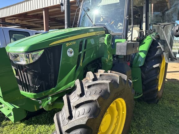 Image of John Deere 5120M equipment image 2