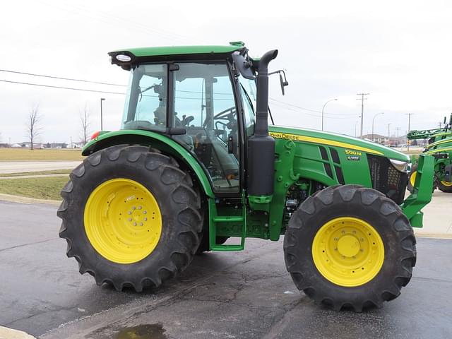 Image of John Deere 5120M equipment image 3