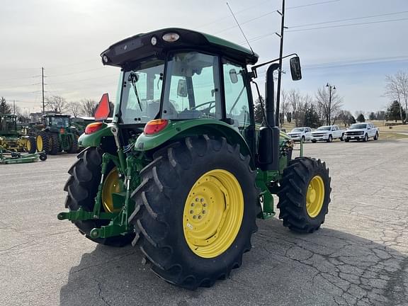 Image of John Deere 5120M equipment image 4