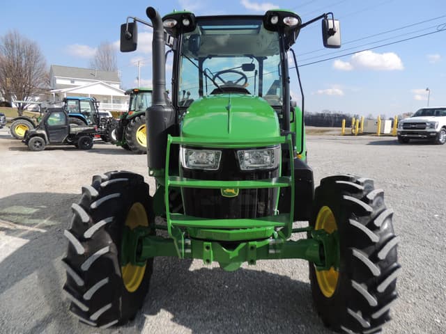 Image of John Deere 5120M equipment image 4